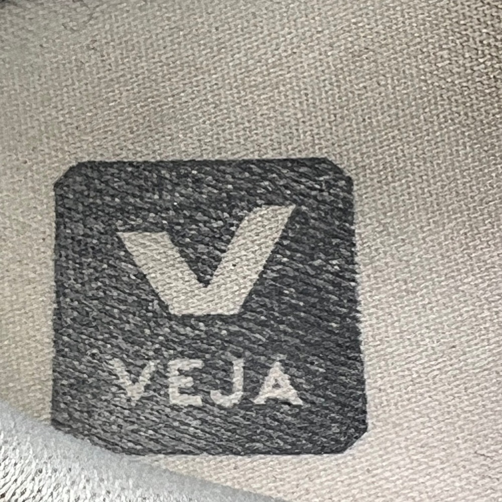 Veja Shoes Womens 8 White Gray Leather Campo Gum Sole Low Top Trainer Sneakers - Picture 10 of 11